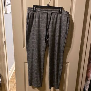 EUC Size Large A New Day Plaid Dress Pants